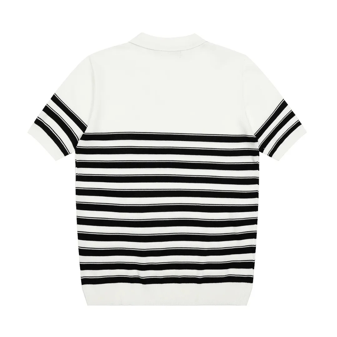 P160 💰 "Top quality" Style number: DS611# (on sale all year round) [Ralph Lauren striped pony embroidered small V-neck knitted POLO short sleeves] ✅Ralph Lauren pinstriped small V-neck ice silk knitted POLO lapel short sleeves ✅Main supply platform live broadcast Wholesale entities ✅ZP quality 1:1 version Scan the code to enter the GF website Counter quality ✅Detailed quality The only one in Guangzhou Imported quality cotton yarn Focus on high-end, cost-effective, and good quality. Needless to say, the version is restored to the original. Loose, comfortable and stress-free. Simple is high-end. Classic is eternal. ✅The upper body is simple and easy to match. A must-have for men and women. Good-looking clothes are never picky. A must-have in the wardrobe. Size: S-XL. Color: Black, White, Green.